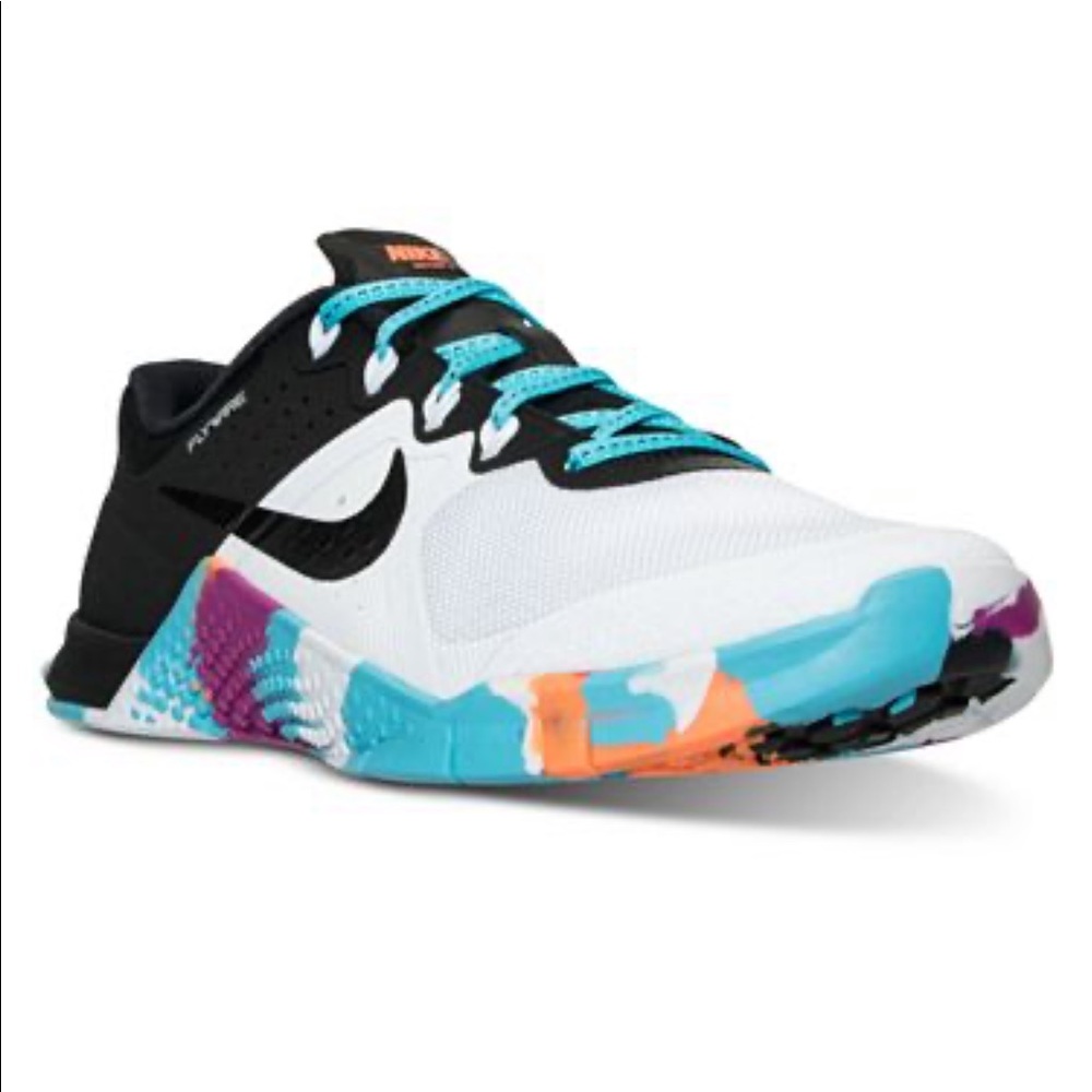 Nike metcon 2 gently used